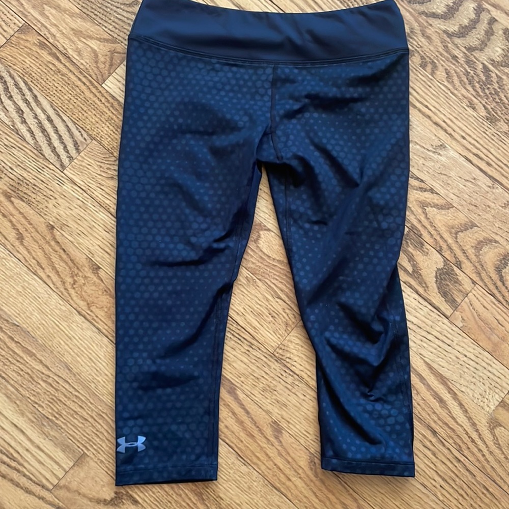 Under Armour Capris - image 4